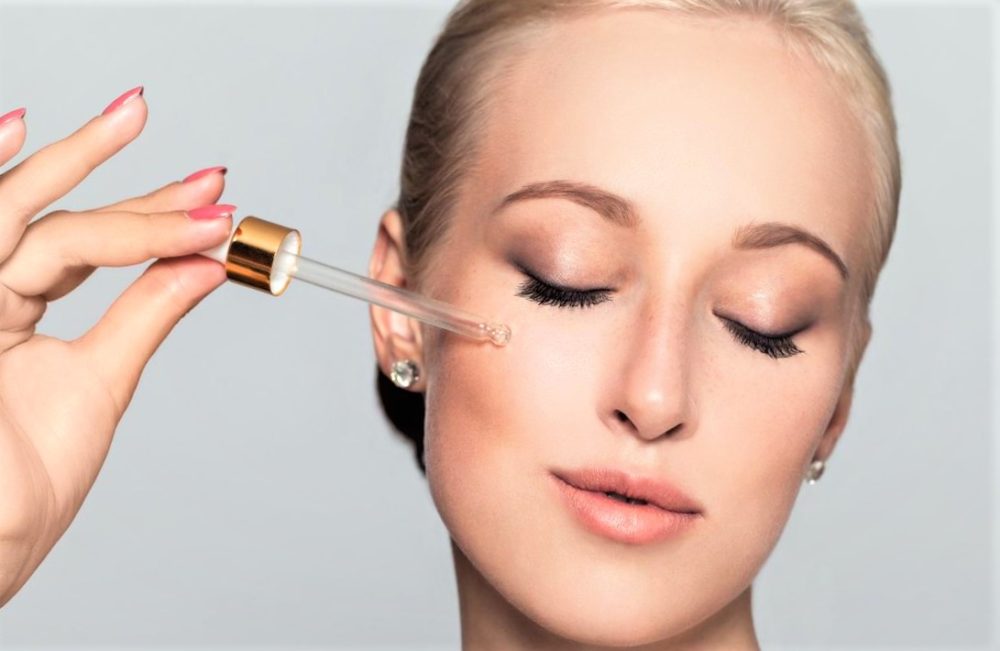Opter pour un maquillage bio pour améliorer l’aspect de votre peau